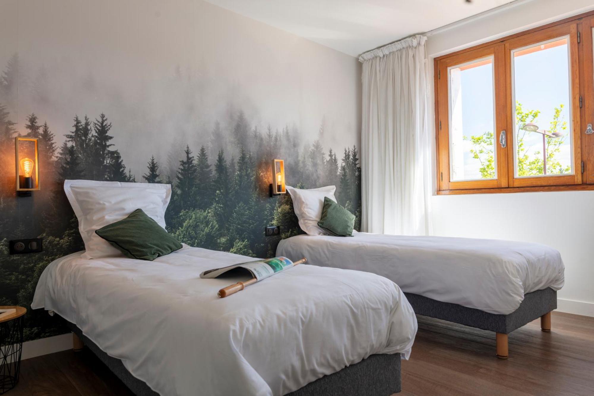 Hotel Restaurant Les Glycines Vieille-Brioude Экстерьер фото